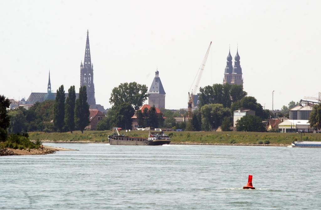 Appartamento Weinstube Schwarzamsel Speyer Esterno foto